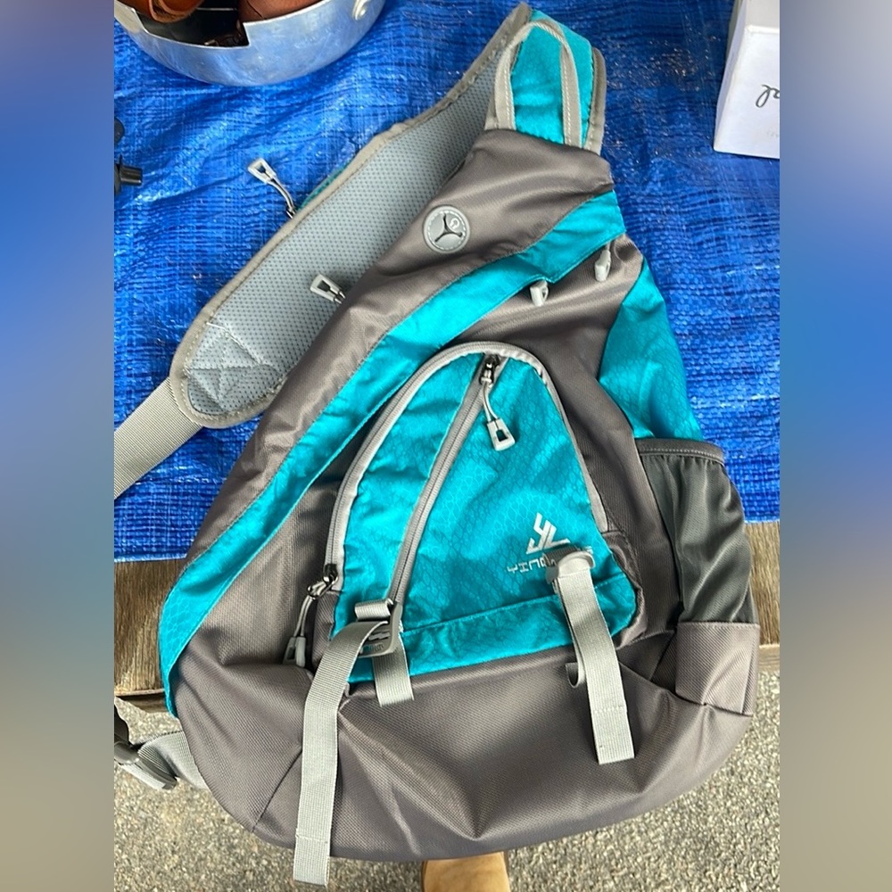 Yinglang Backpack Crossbody